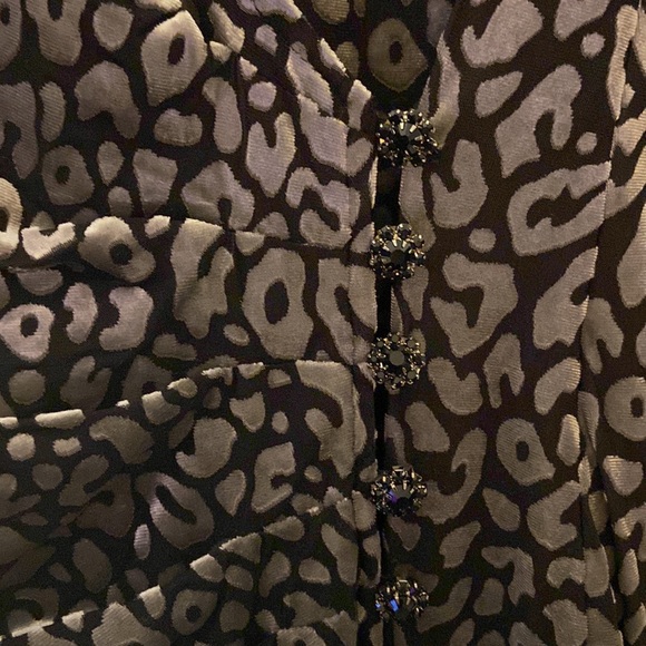 Velvet Leopard print wrap dress from Astr the Label! Size medium - Picture 3 of 4